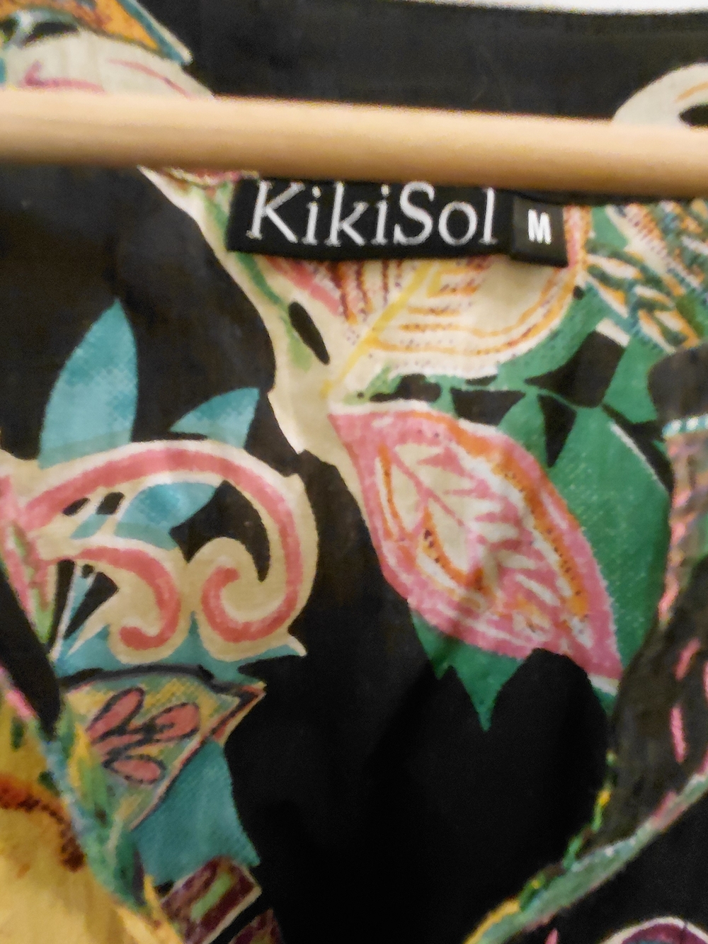 Kikisol Womens Bohemian Floral Tunic Top Size M Black Artsy Fiji Vacation Cotton - Picture 3 of 7
